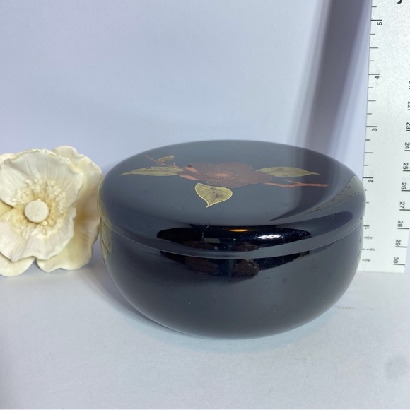 Japanese Floral Black Decorative jewelry box - Picture 4 of 10